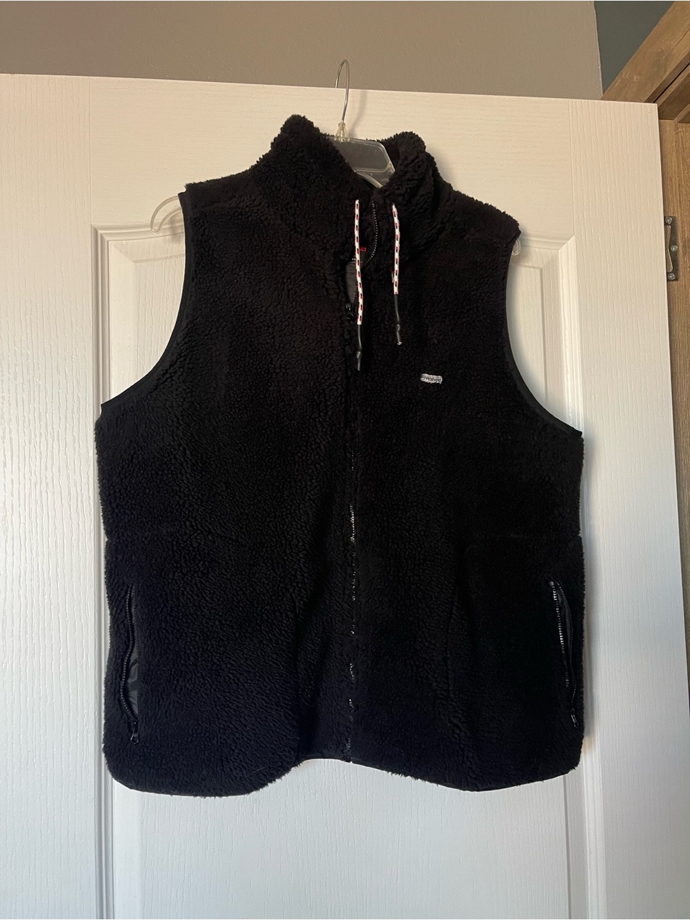 Wrangler Black Sherpa Fleece Vest